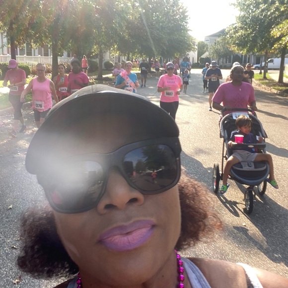 Meet your Posher, Amy - Picture 3 of 5
